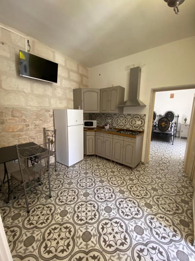Fiori Catene Tra Le Torri Conversano Zewnętrze zdjęcie